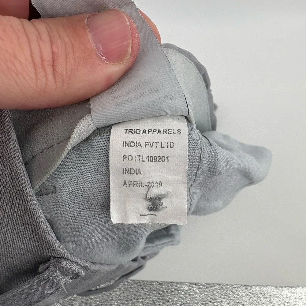 Greg Norman MicroLUX Men's 44x 30 Grey Play Dry Golf Pants